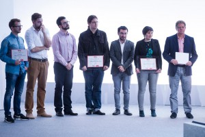 Entrega de premios nacionales del Programa YUZZ en la ciudad financiera del grupo Santander: Primera foto de los premiados